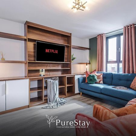 Stunning Five Bedroom Manchester House With Free Parking By Purestay Short Lets & Serviced Accommodation ภายนอก รูปภาพ